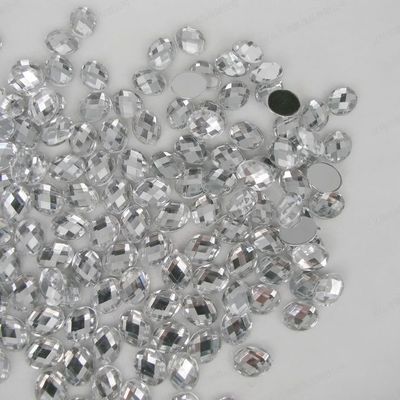 Il cristallo di rocca d'argento sciolto personale della parte posteriore piana borda 14 sfaccettature estremamente brillanti